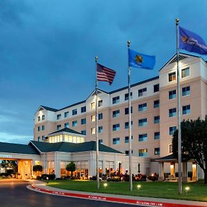 Hilton Garden Inn Oklahoma City Airport Exterior photo