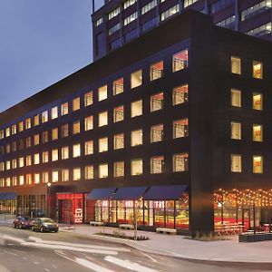 Radisson Red Minneapolis Downtown Exterior photo