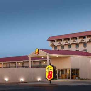 Super 8 By Wyndham Lubbock Civic Center North Motel Exterior photo