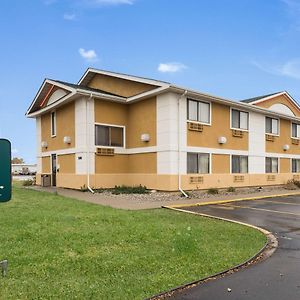 Quality Inn & Suites South Sioux Falls Exterior photo