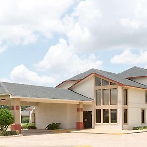 Super 8 By Wyndham Bossier City/Shreveport Area Hotel Exterior photo