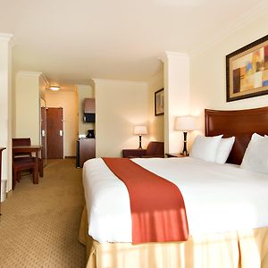 Holiday Inn Express And Suites Klamath Klamath Falls Exterior photo