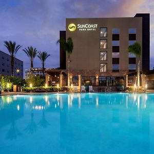 Suncoast Hotel Anaheim, Tapestry Collection By Hilton Exterior photo