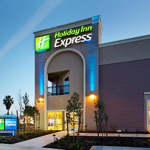 Holiday Inn Express Benicia, An Ihg Hotel Exterior photo