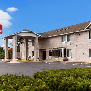Econo Lodge Inn & Suites Fairview Heights Exterior photo