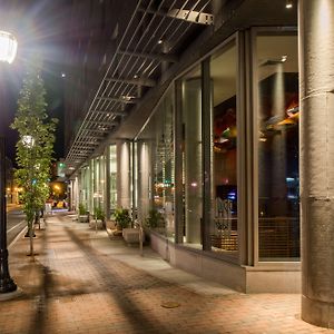 Hyatt Place Portland-Old Port Hotel Exterior photo