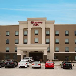 Hampton Inn Mcpherson Exterior photo