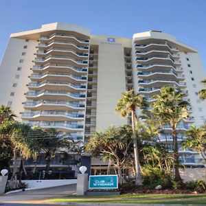 Club Wyndham Kirra Beach Hotel Coolangatta Exterior photo