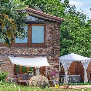 Suite Rural Estilo Farm Con Jacuzzi Y Chimenea Sant Marti Sacalm Exterior photo