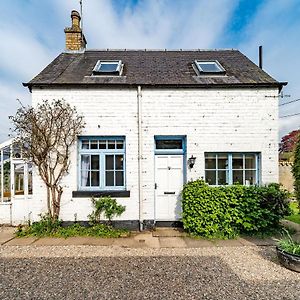 Robins Nest Cottage Blairgowrie and Rattray Exterior photo