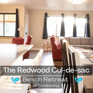 Remodeled Redwood Cul-De-Sac Beach Retreat, A/C! Crescent City Exterior photo