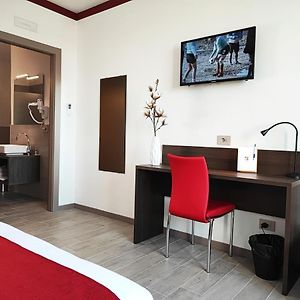 Suites Direzionale Carpi Exterior photo