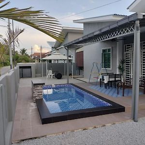 D'Pool Homestay Kuala Terengganu Exterior photo