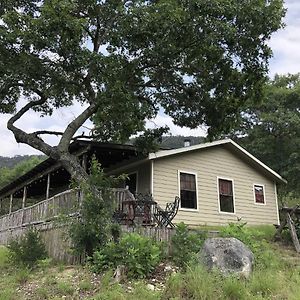 Antler Mountain House Hotel Tarpley Exterior photo