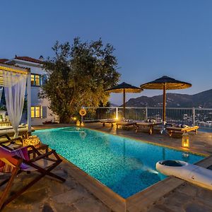 Villa Avaton Near Skopelos Town Exterior photo