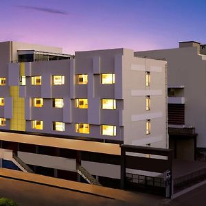 Keys Lite By Lemon Tree Hotels Sreekanya Visakhapatnam Exterior photo