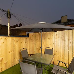 Central Roof Terrace Apartment Stockton-on-Tees Exterior photo