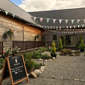 Faebuie Cottages Dalchreichart Exterior photo