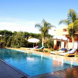 Jolie Villa Moderne Avec Piscine Privee. Marrakesh Exterior photo