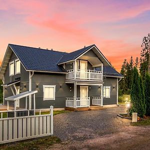 Villa Bjoerkbacken Nummela Exterior photo