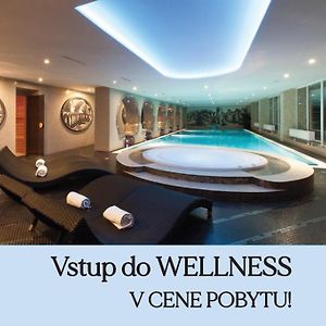 Wellness Hotel Vinnay Exterior photo