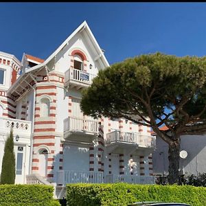 Chambre Sur La Falaise De Pontaillac Hotel Vaux-sur-Mer Exterior photo