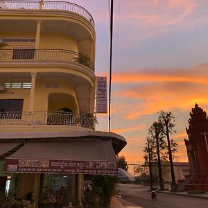 Heangkanha Guesthouse Phumi Chong Kaoh Exterior photo