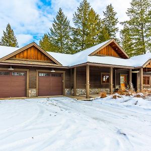 Pine Place Kalispell Exterior photo