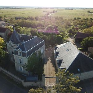 Hotel & Spa Chai De La Paleine Le Puy-Notre-Dame Exterior photo