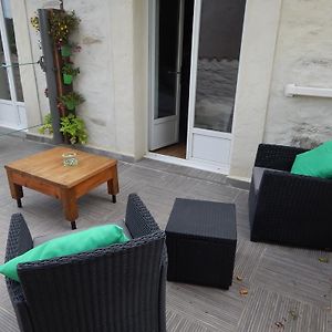 Chambre D'Hotes Le Massanous Bed & Breakfast Laure-Minervois Room photo