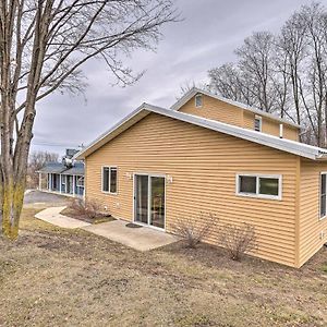 Lovely Finger Lakes Vacation Home Near Seneca Lake Himrod Exterior photo