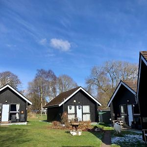 Kilcoy Chalets Muir of Ord Exterior photo