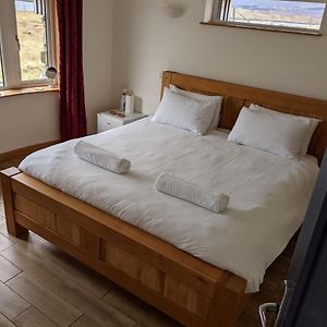 Blackhouse Bothies Villa Balallan Exterior photo