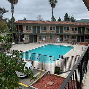 Americas Best Value Inn Thousand Oaks Facilities photo