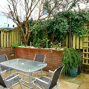 Just Stay Wales - Castle Square Cottage, Mumbles Exterior photo