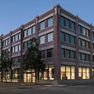 Renaissance New Orleans Arts Warehouse District Hotel Exterior photo