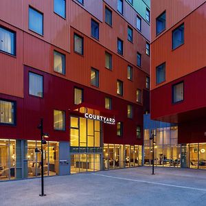 Courtyard By Marriott Paris Charles De Gaulle Central Airport Roissy-en-France Exterior photo