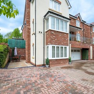 Personal En-Suite Shrewsbury Exterior photo