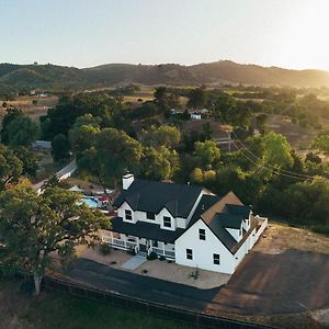 Wine Country Modern Farmhouse With Heated Pool, Hot Tub, Cybertruck Villa Paso Robles Exterior photo