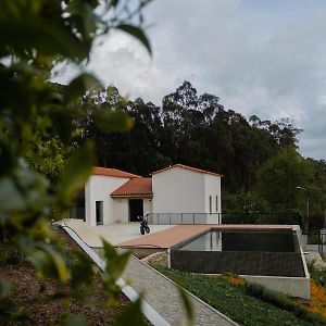 Casa Da Milheira - Agroturismo Bed & Breakfast Oliveira de Azemeis Exterior photo
