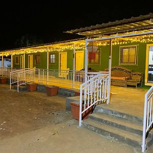 Green Fog Guesthouse Lonavala Exterior photo