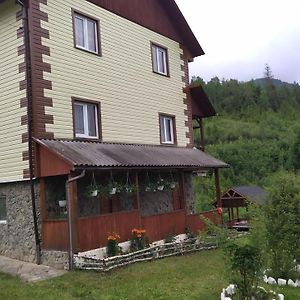 Родинна Оселя Hotel Slavske Exterior photo