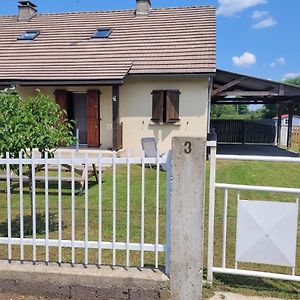 Maison Proche Viaduc De Garabit Villa Loubaresse  Exterior photo