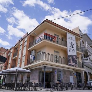 Pension Restaurante Angel Hotel Huelma Exterior photo