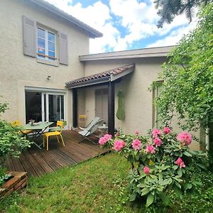 Maison Cosy Avec Terrasse, Jardin Fleuri, Et Tout Confort A Saint-Galmier - Fr-1-496-292 Villa Exterior photo