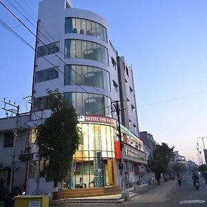 Hotel The Faam Rajkot Exterior photo