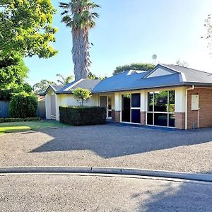 Welcome To Schnippen Inn. Tanunda Exterior photo