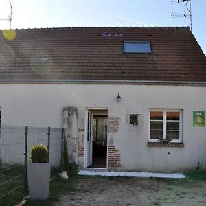 Charmante Maison Pres Des Chateaux De La Loire Avec Jardin Ferme Et Animaux Bienvenus - Fr-1-590-65 Villa Saint-Hilaire-Saint-Mesmin Exterior photo