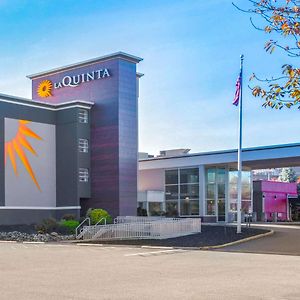 La Quinta By Wyndham Clifton/Rutherford Hotel Exterior photo