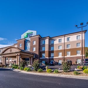 Holiday Inn Express & Suites Wytheville, An Ihg Hotel Exterior photo